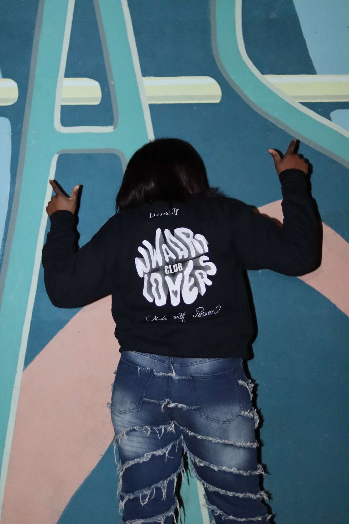 Pull "Loyalty" Black