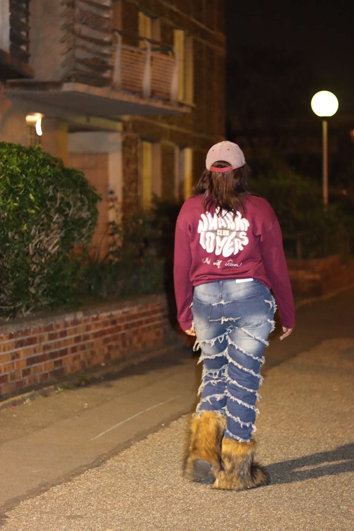 Pull "Loyalty" Red